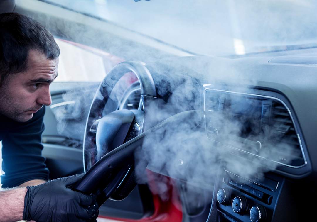 Servicio personalizado y seguimiento post-servicio.